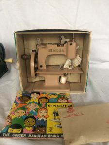 Singer Child's sewing machine